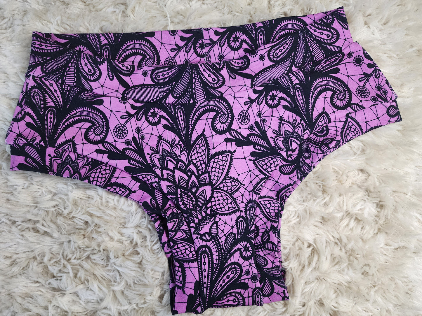 XL. Super booty underwear