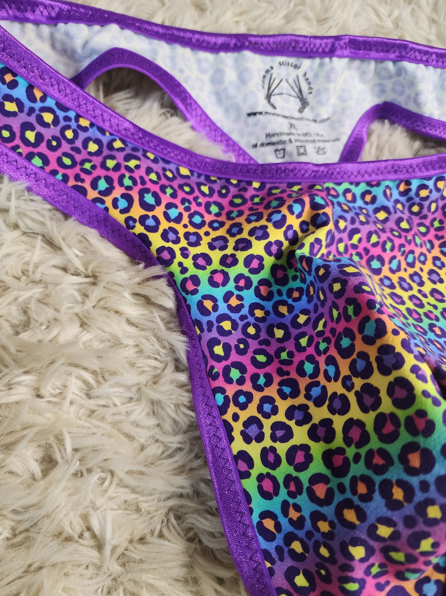XL. Pride lepard pouch front thongs