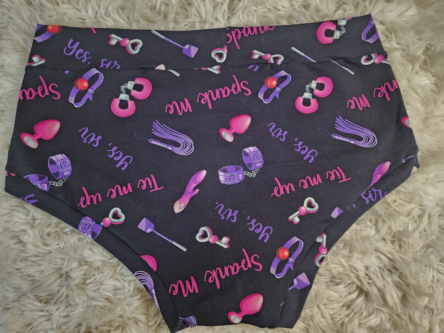 Med. Kink pouch front briefs
