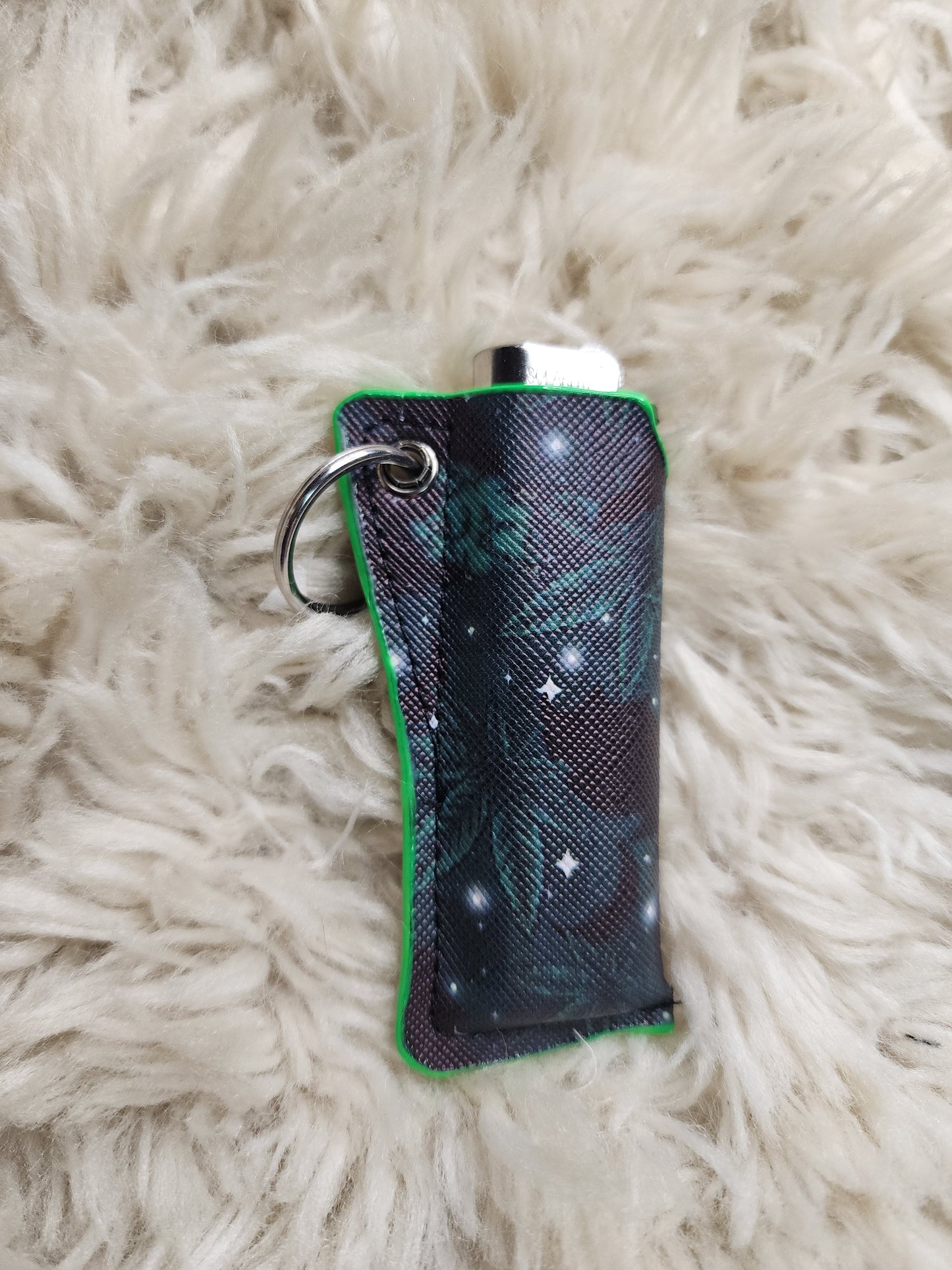 G. Weedy bat lighter holder