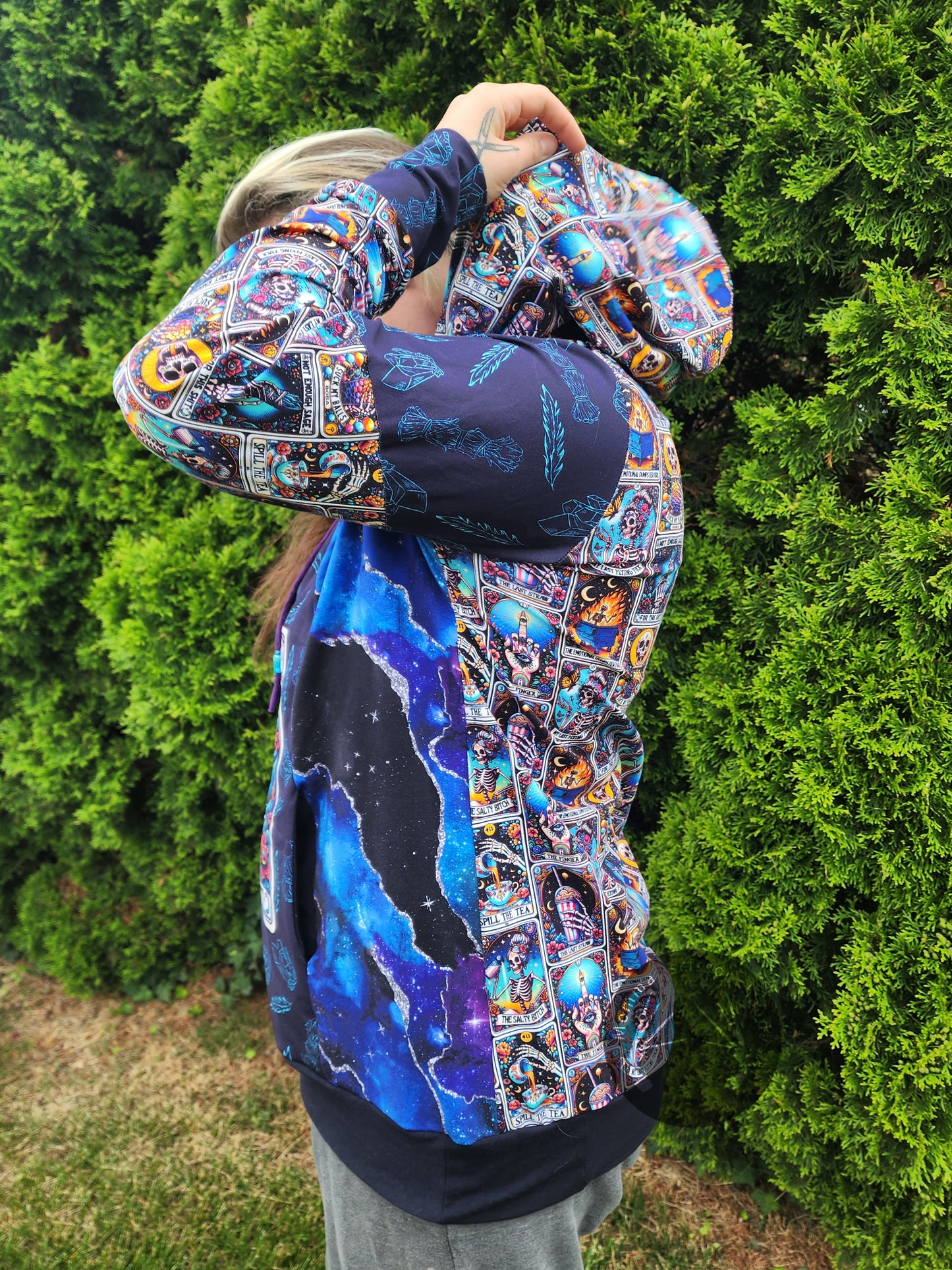 XLarge. Sage hoodie