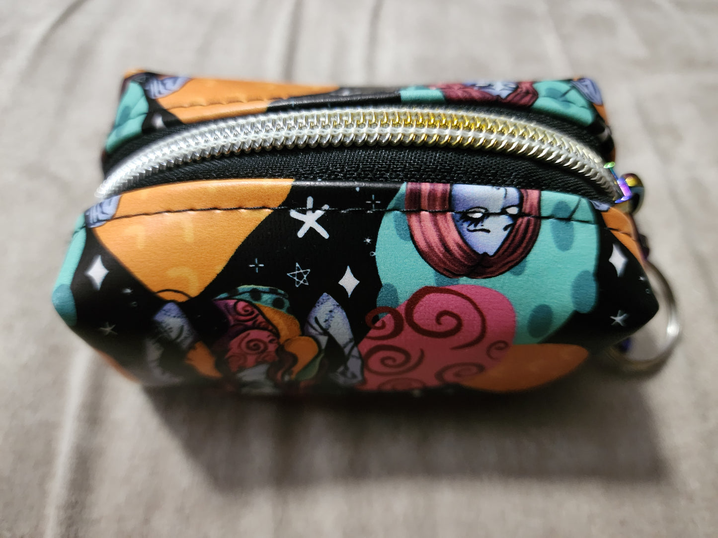 Sally keychain box