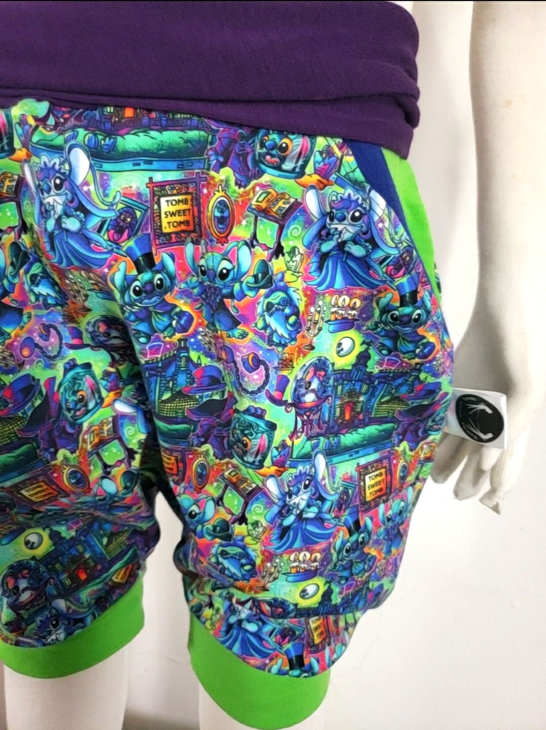 Stitch's tomb 3-6 year grow with me shorts