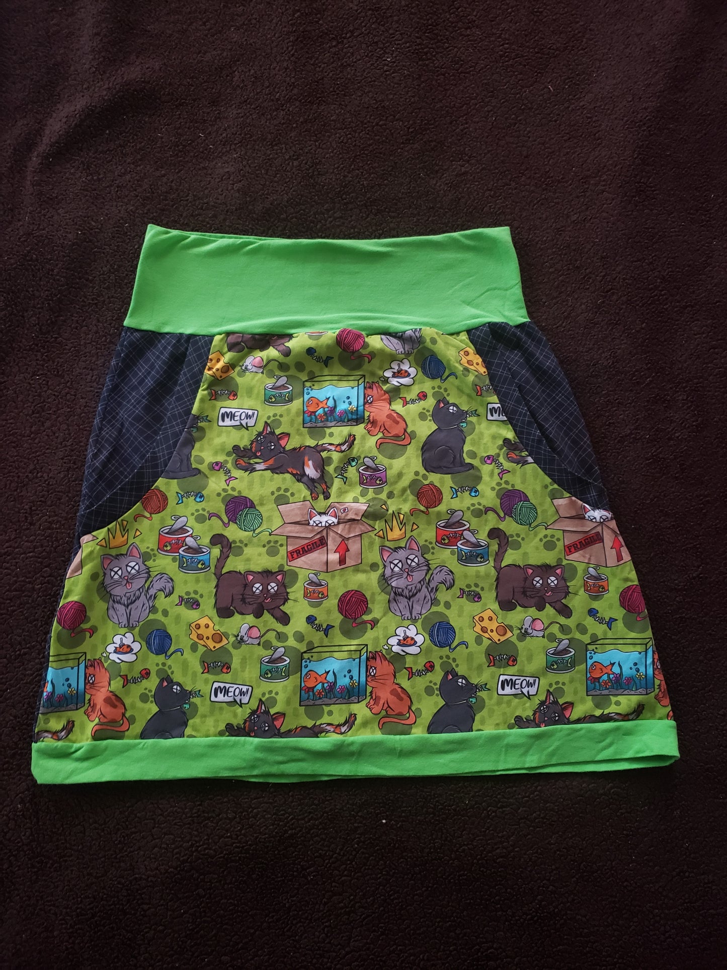 Kitty pocket skirt