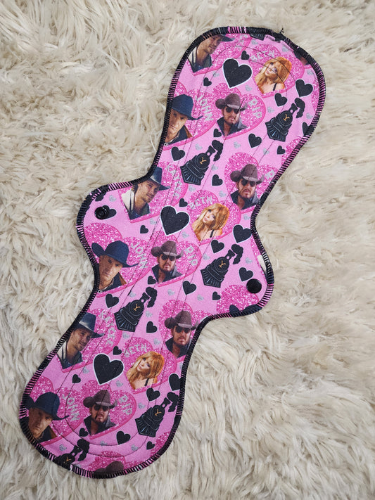 16" Yellowstone love cloth pad