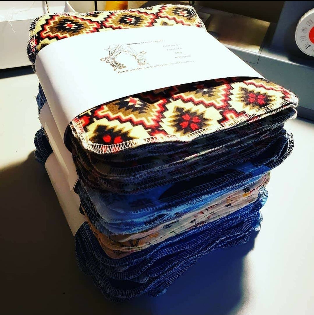 Cloth wipes (Random mix)