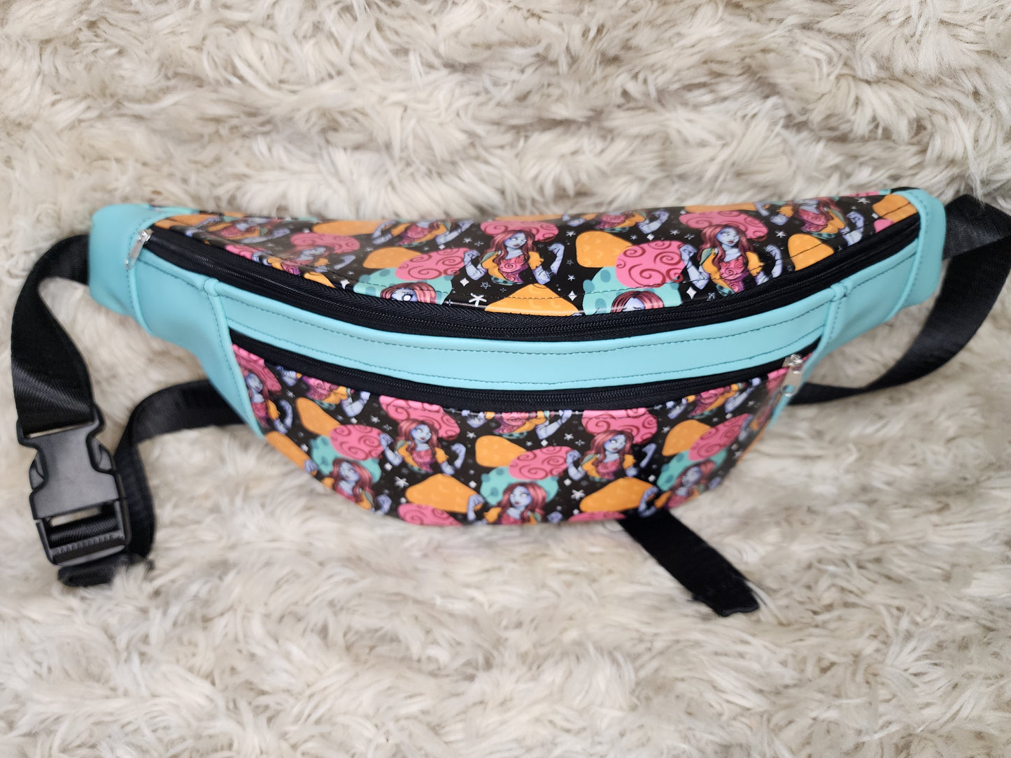 Sally Fanny pack