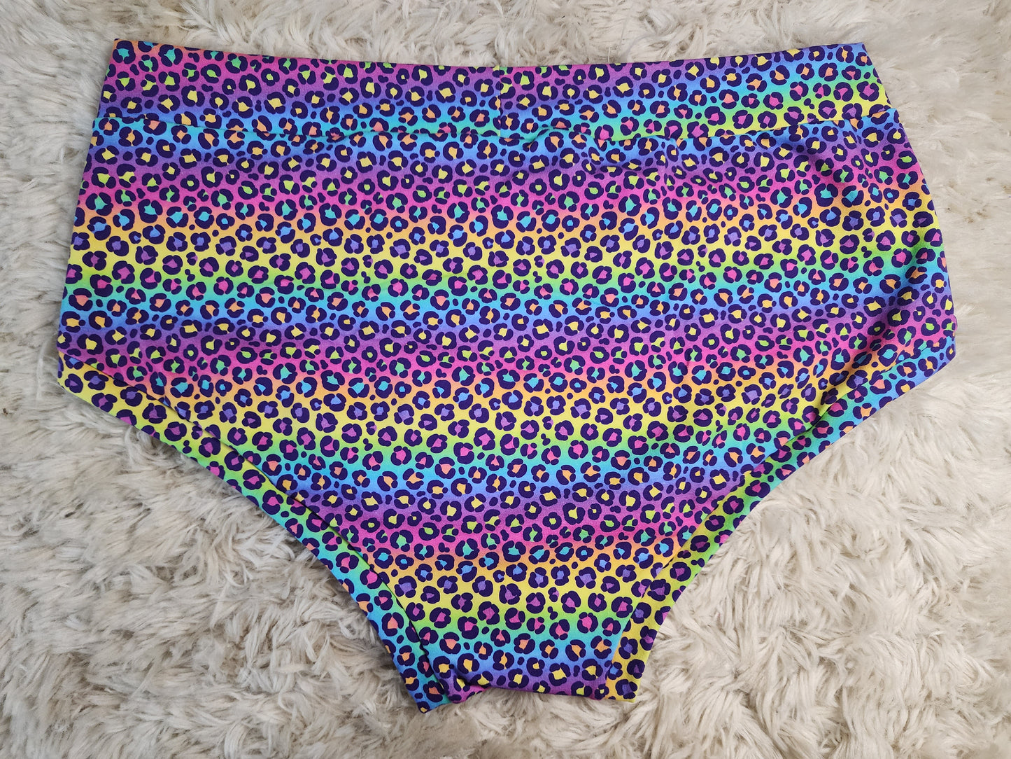 Med. Pride leopard pounch front briefs