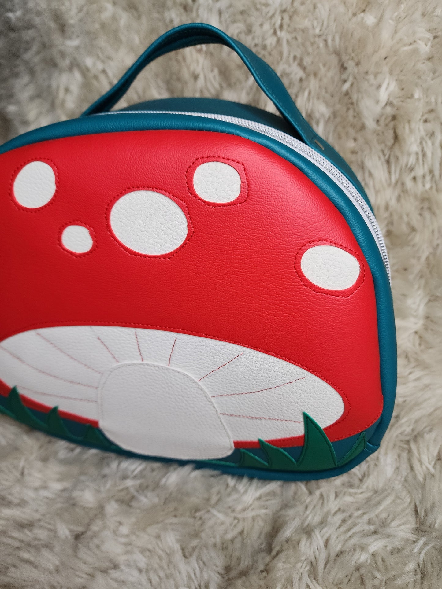 Red mushroom bag