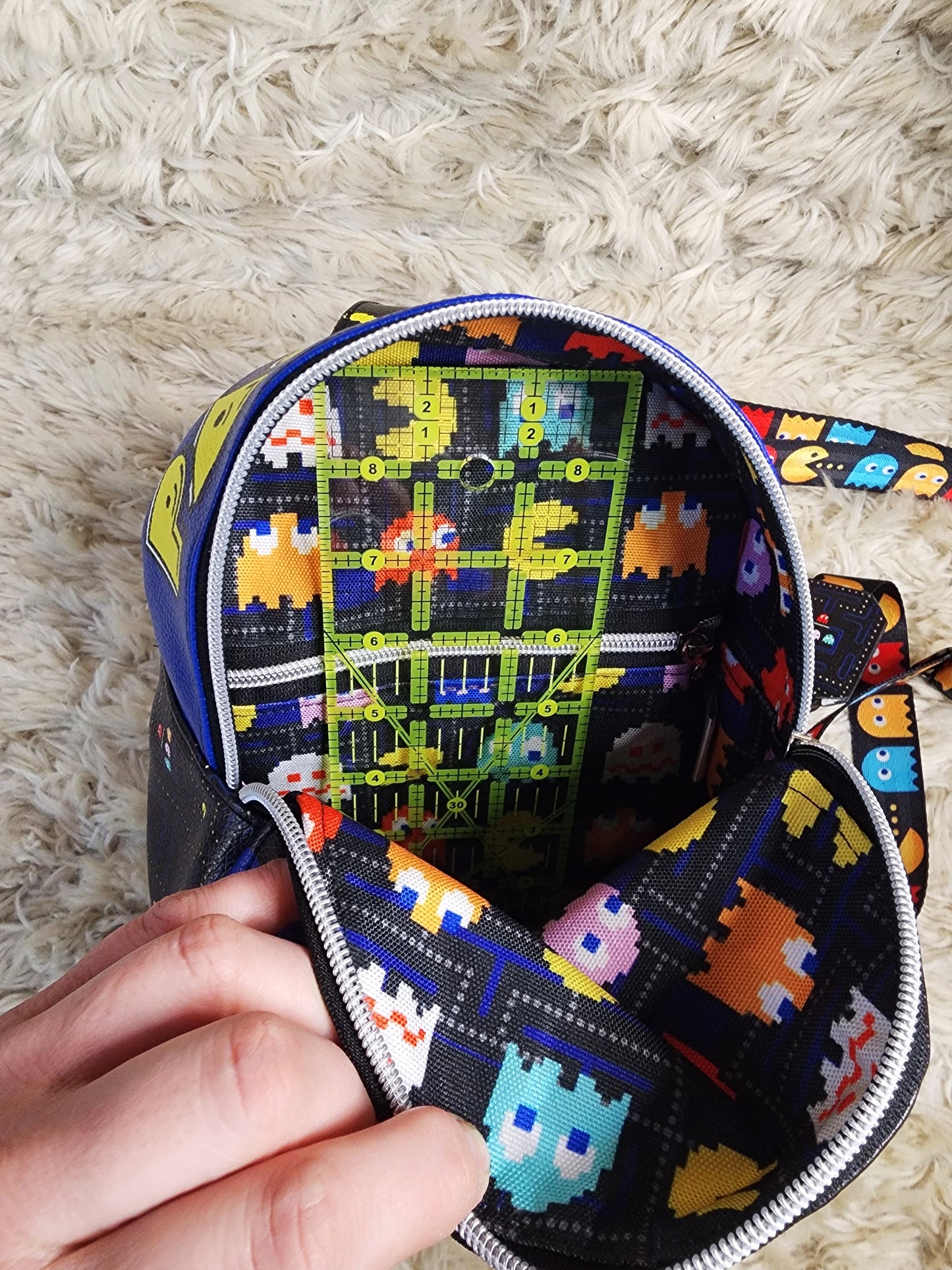 Gamer cross body bag