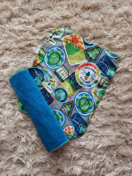 2ply Save the earth un-paper towels